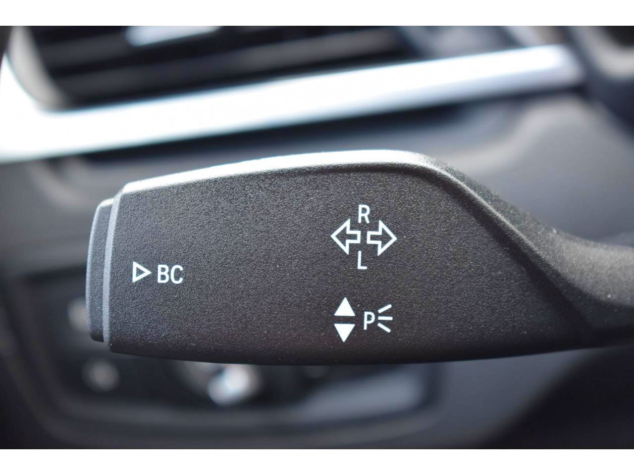 BMW X1  xDrive 25e 220 ch BVA6 F48 LCI xLine occasion - Photo 24