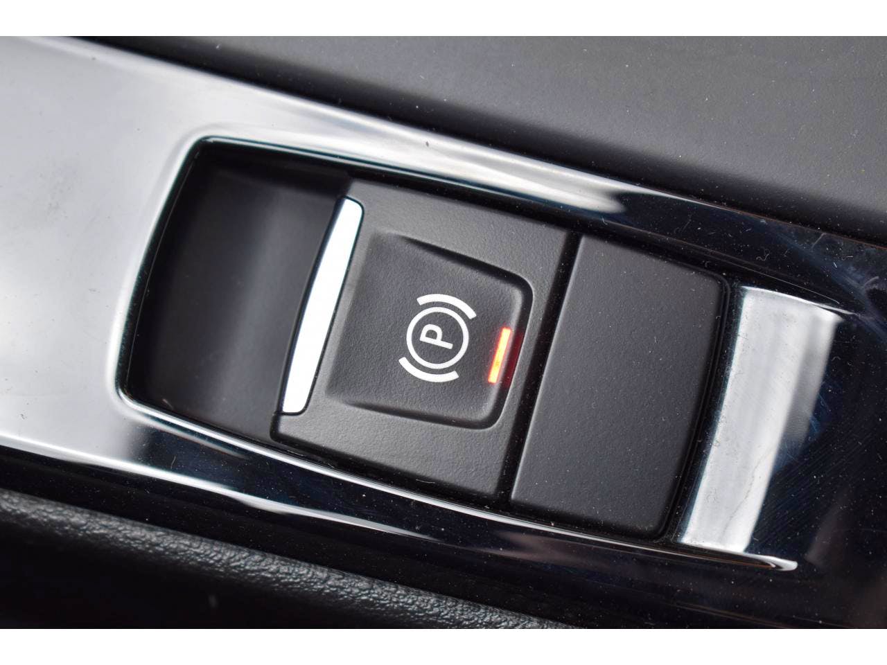 BMW X1  xDrive 25e 220 ch BVA6 F48 LCI xLine occasion - Photo 33