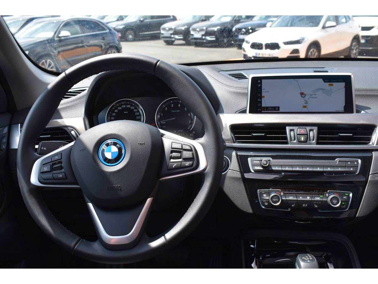 BMW X1  xDrive 25e 220 ch BVA6 F48 LCI xLine occasion - Photo 7