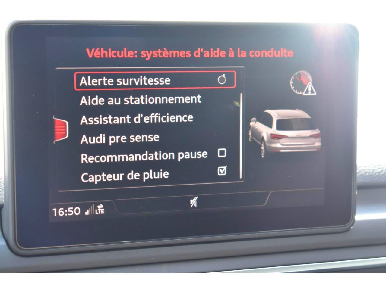 Audi A4 Avant  40 TDI 190 S tronic 7 Quattro Business Line occasion - Photo 32