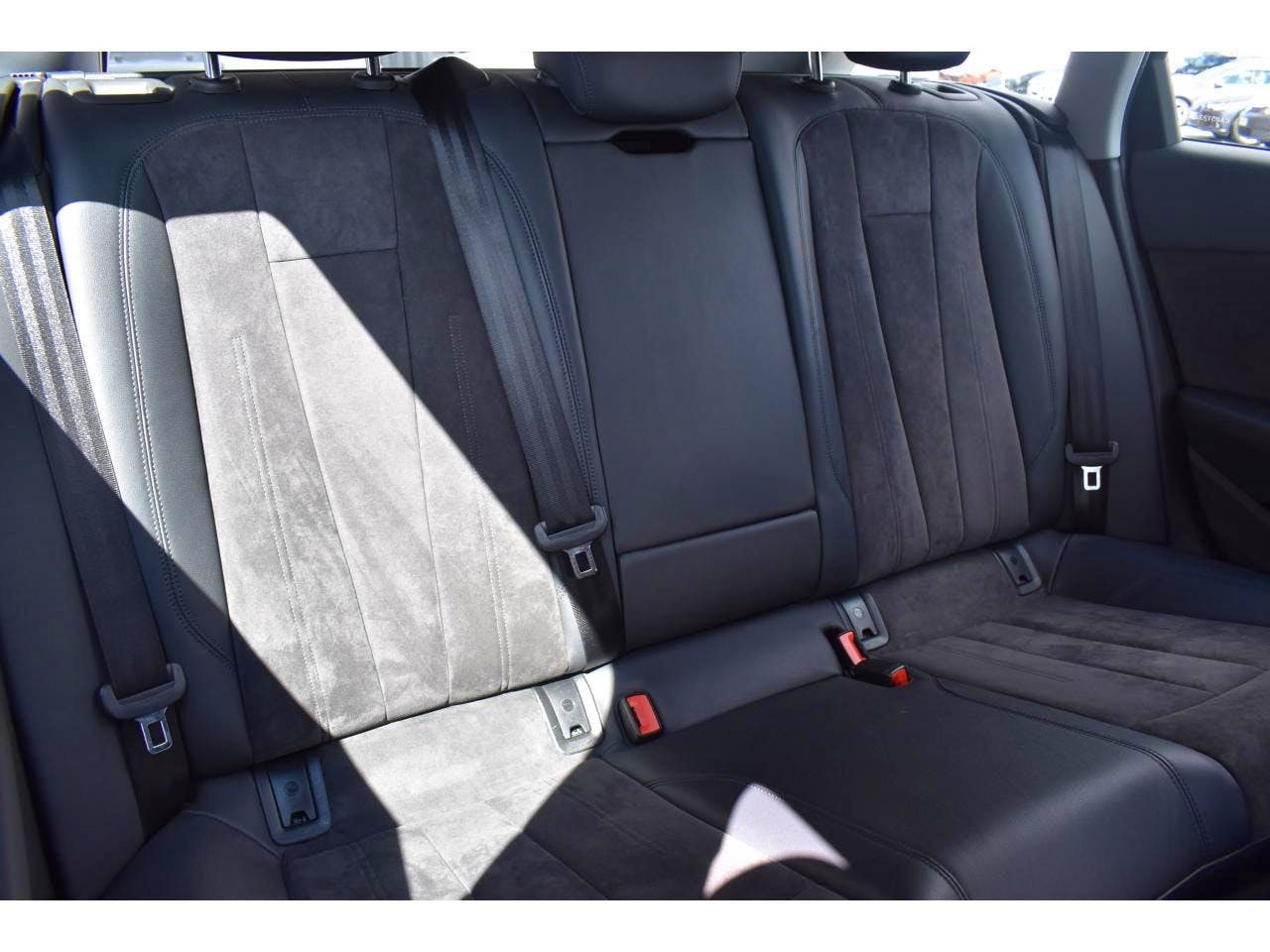 Audi A4 Avant  40 TDI 190 S tronic 7 Quattro Business Line occasion - Photo 5
