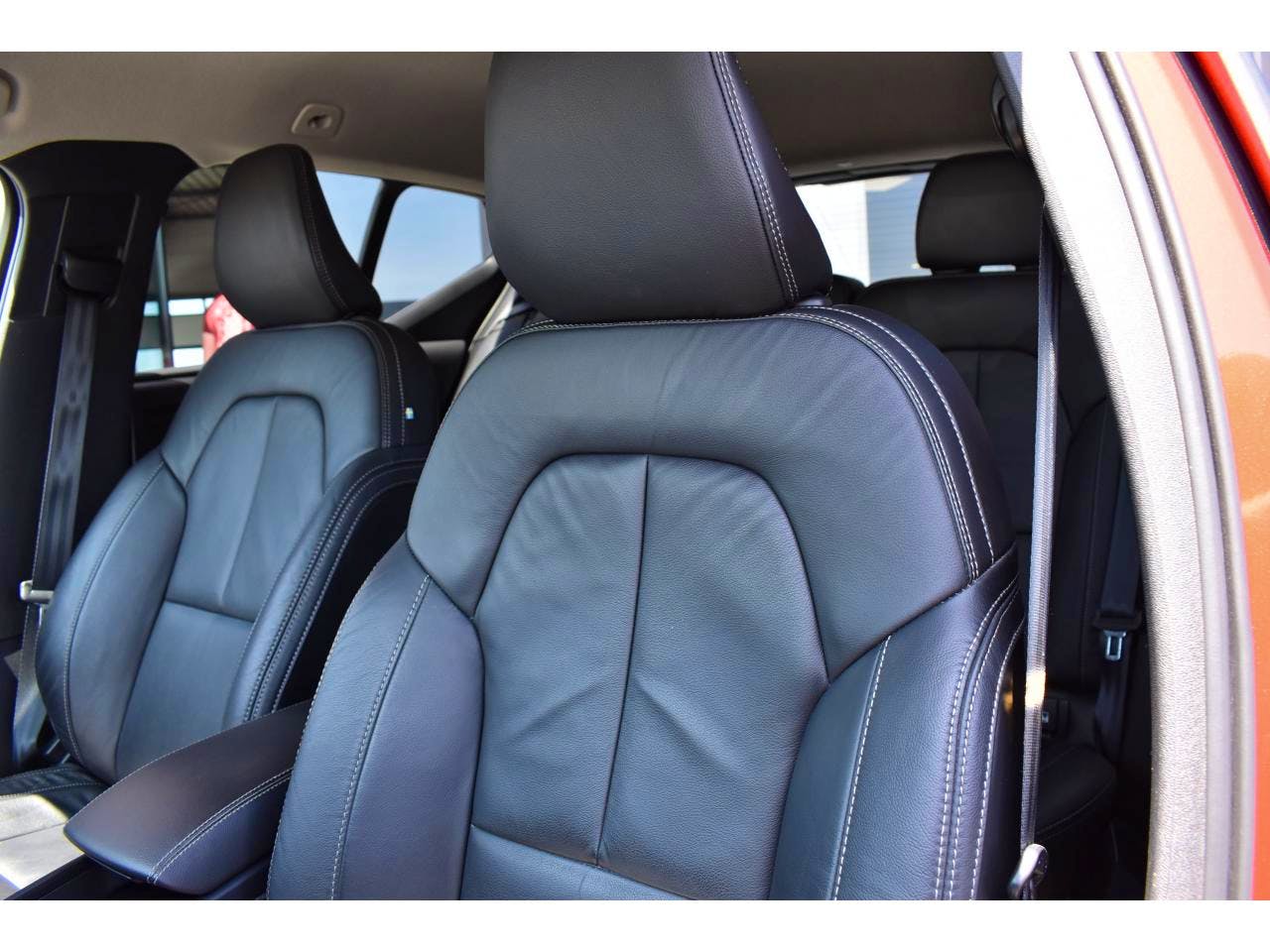 Volvo XC40  T5 Recharge 180+82 ch DCT7 INSCRIPTION occasion - Photo 15