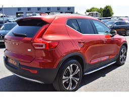Volvo XC40 T5 Recharge 180+82 ch DCT7 INSCRIPTION + CUIR + CAMERA 360 occasion - Photo 2