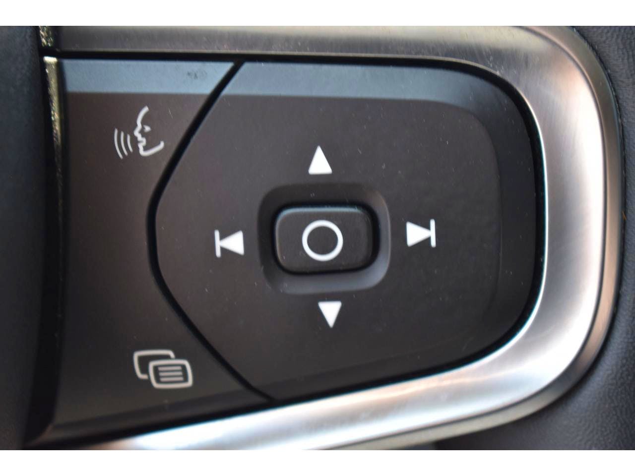 Volvo XC40  T5 Recharge 180+82 ch DCT7 INSCRIPTION occasion - Photo 22