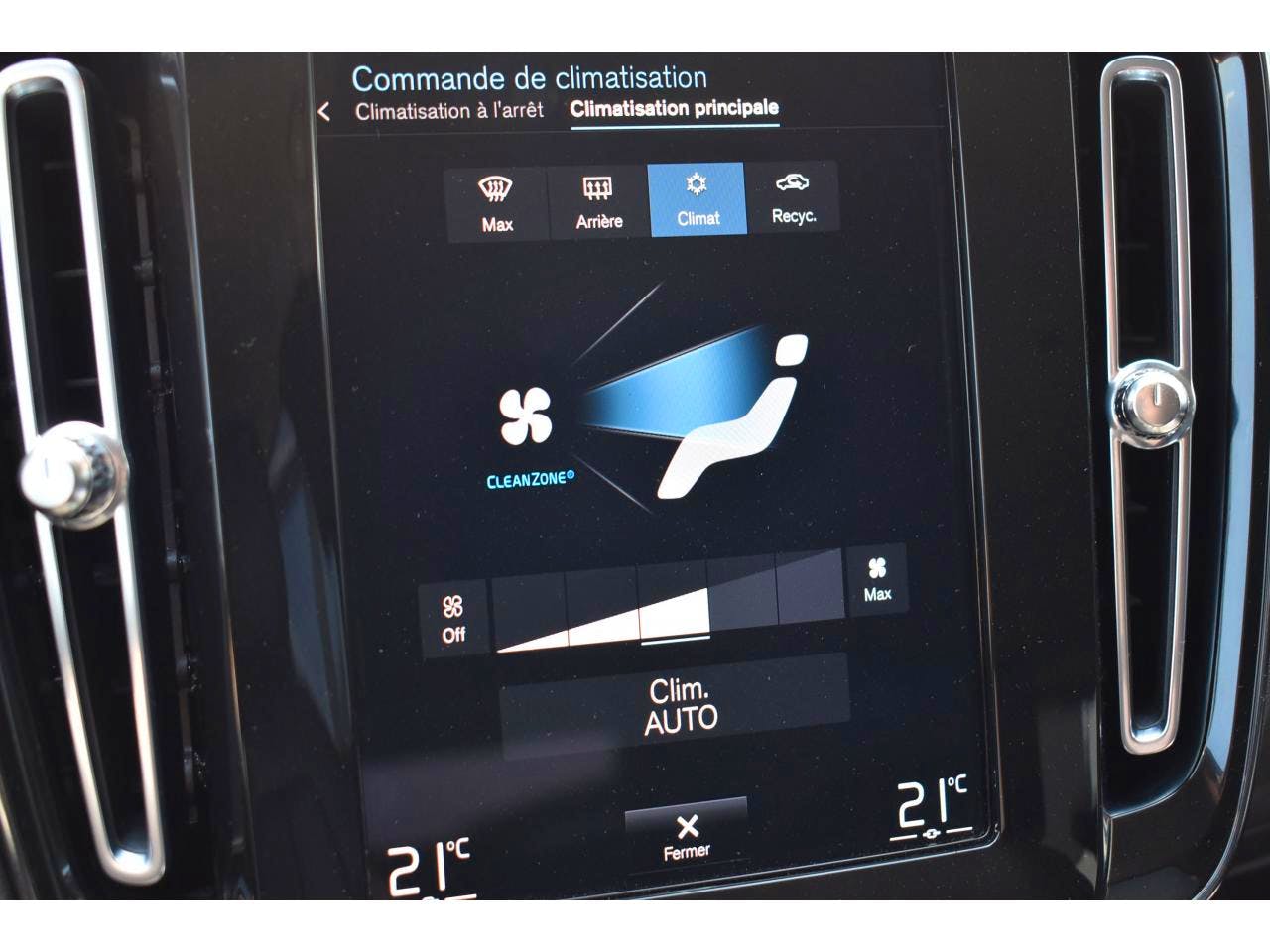 Volvo XC40  T5 Recharge 180+82 ch DCT7 INSCRIPTION occasion - Photo 27
