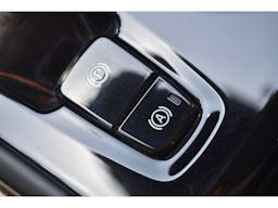 Volvo XC40 T5 Recharge 180+82 ch DCT7 INSCRIPTION + CUIR + CAMERA 360 occasion - Photo 34