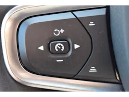 Volvo XC40 T5 Recharge 180+82 ch DCT7 INSCRIPTION + CUIR + CAMERA 360 occasion - Photo 21