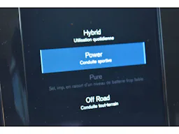 Volvo XC40  T5 Recharge 180+82 ch DCT7 INSCRIPTION + CUIR + CAMERA 360 occasion - Photo 31