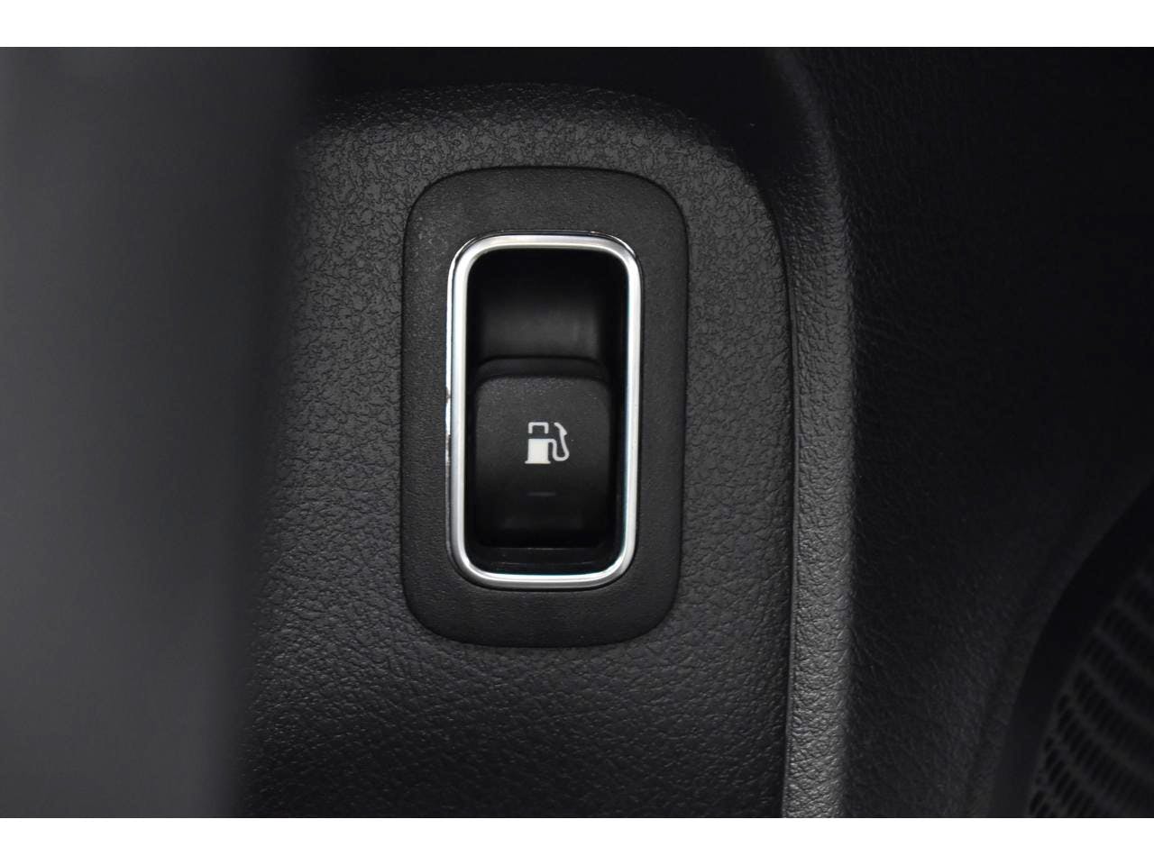 Mercedes Benz Classe A  250 E 160+102CH BUSINESS LINE 8G-DCT 8CV occasion - Photo 13