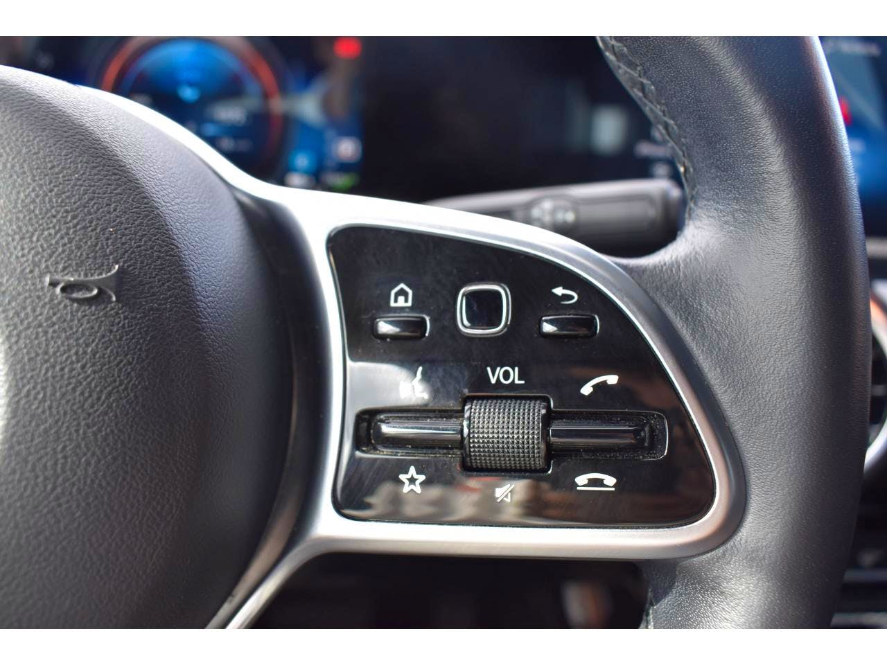 Mercedes Benz Classe A  250 E 160+102CH BUSINESS LINE 8G-DCT 8CV occasion - Photo 18