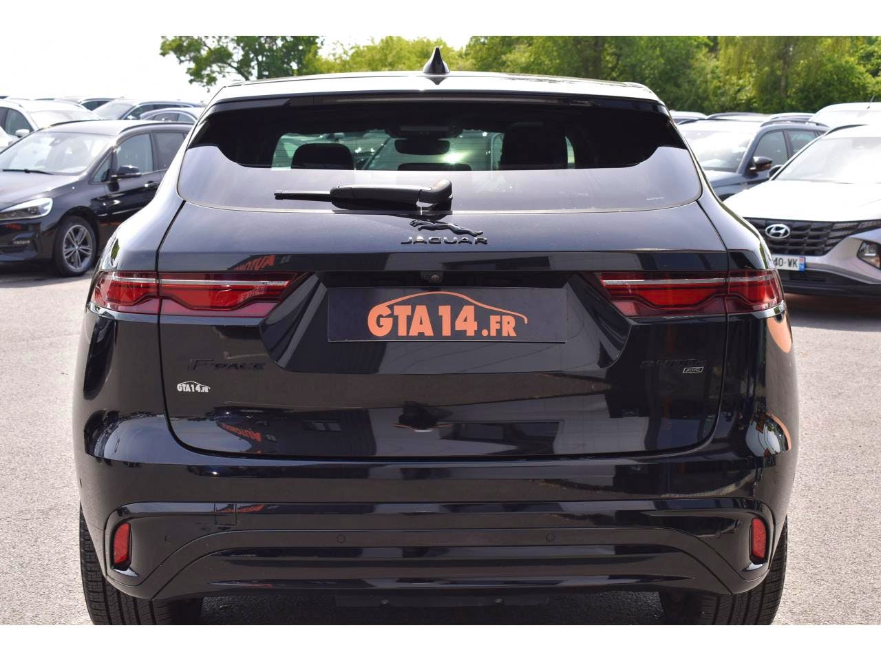 Jaguar F-Pace  P400E PLUG-IN-HYBRID SE BVA8 AWD occasion - Photo 18