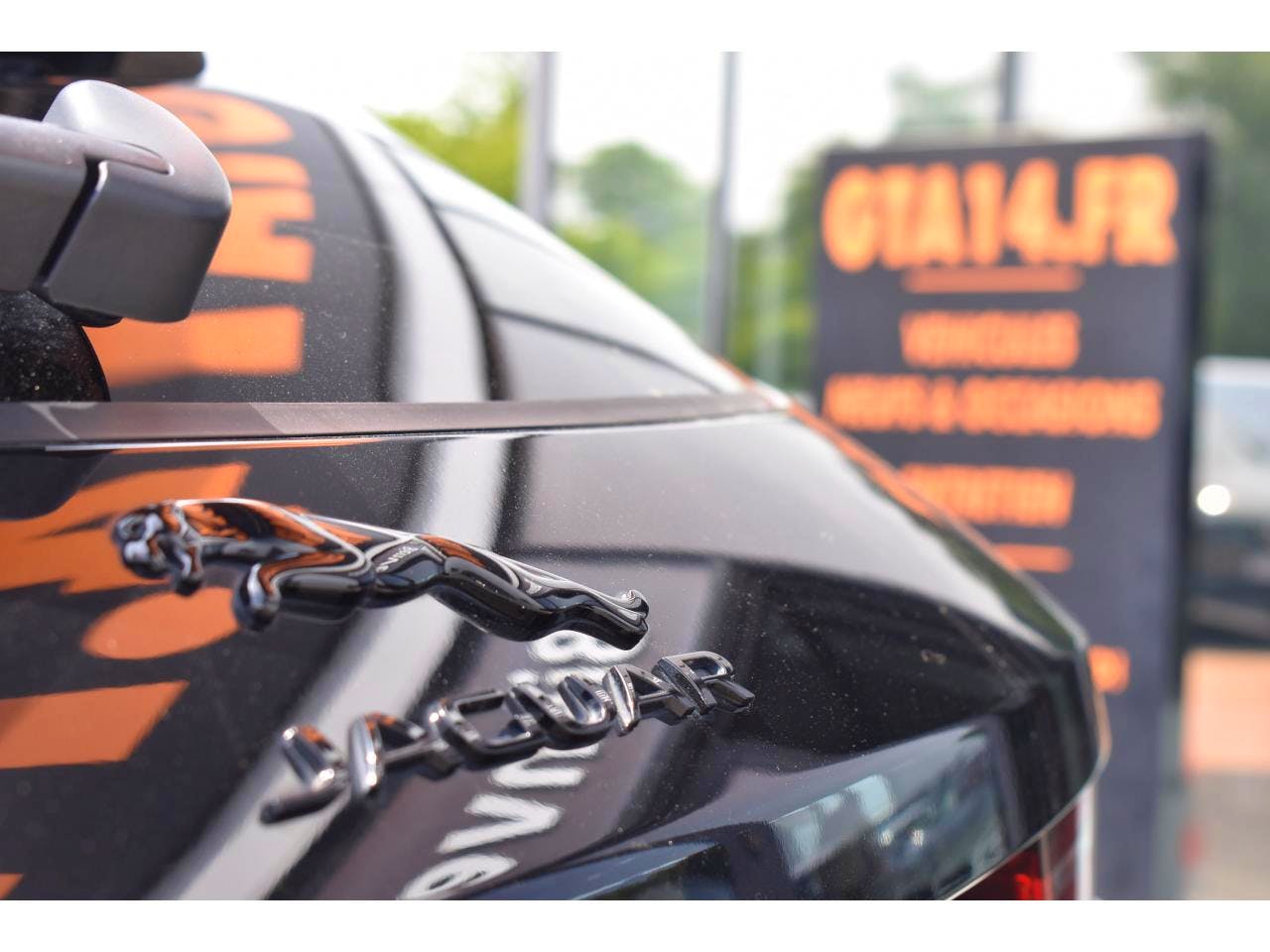 Jaguar F-Pace  P400E PLUG-IN-HYBRID SE BVA8 AWD occasion - Photo 19
