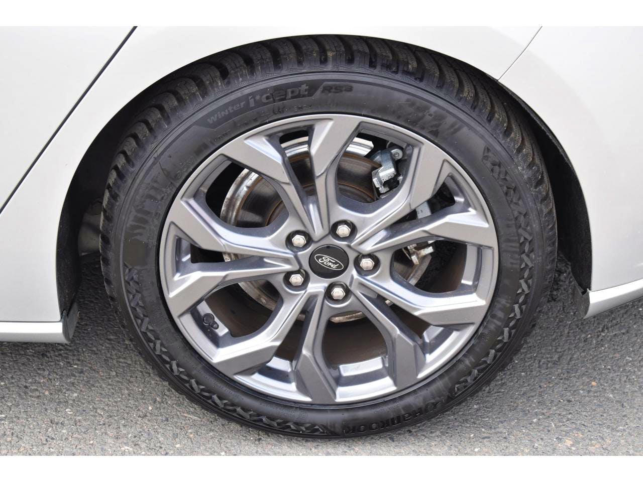 Ford Focus  1.5 EcoBlue 120 S&S ST-LINE X occasion - Photo 32