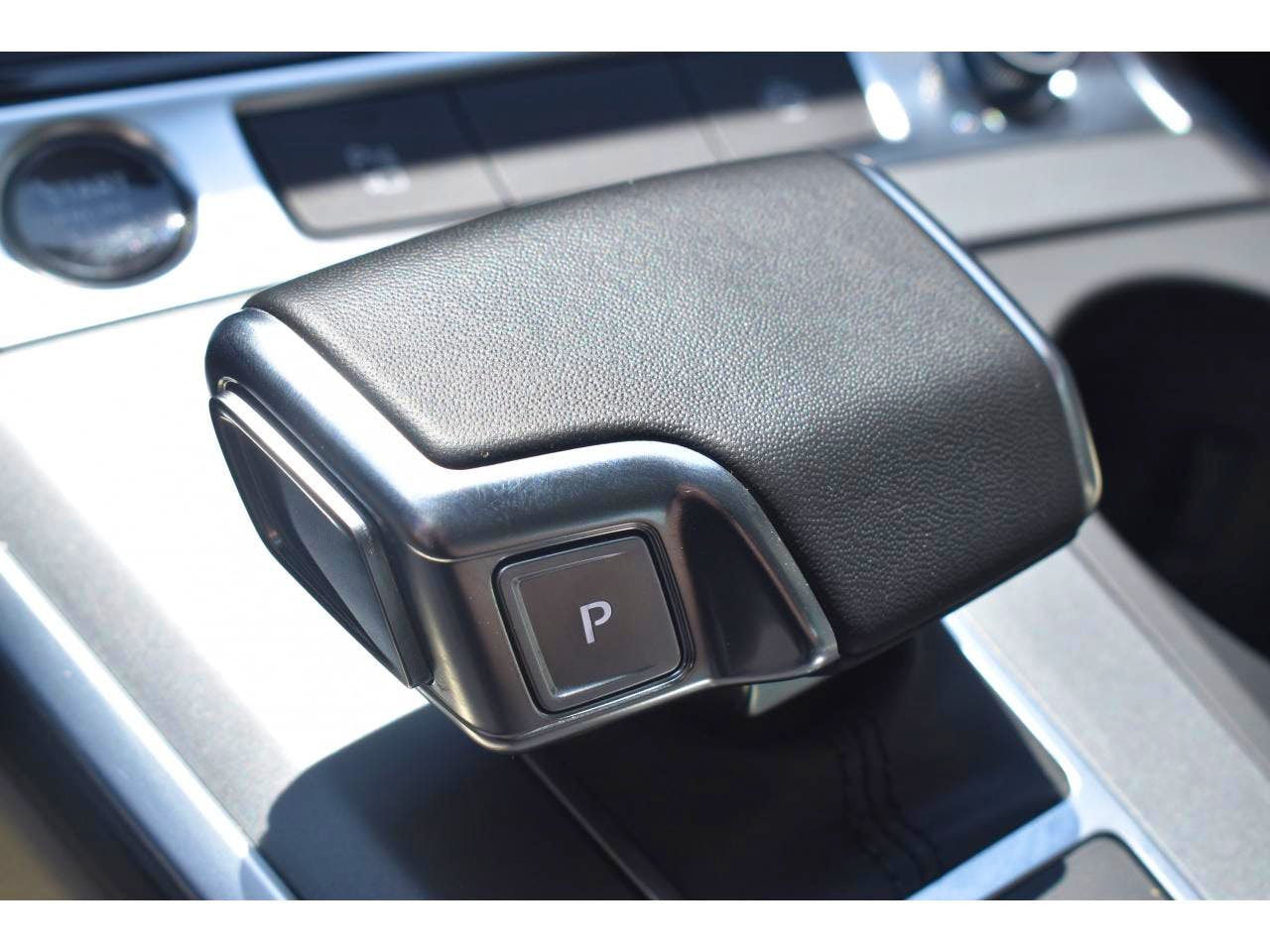 Audi A6  40 TDI 204 ch S tronic 7 Business Executive occasion - Photo 32