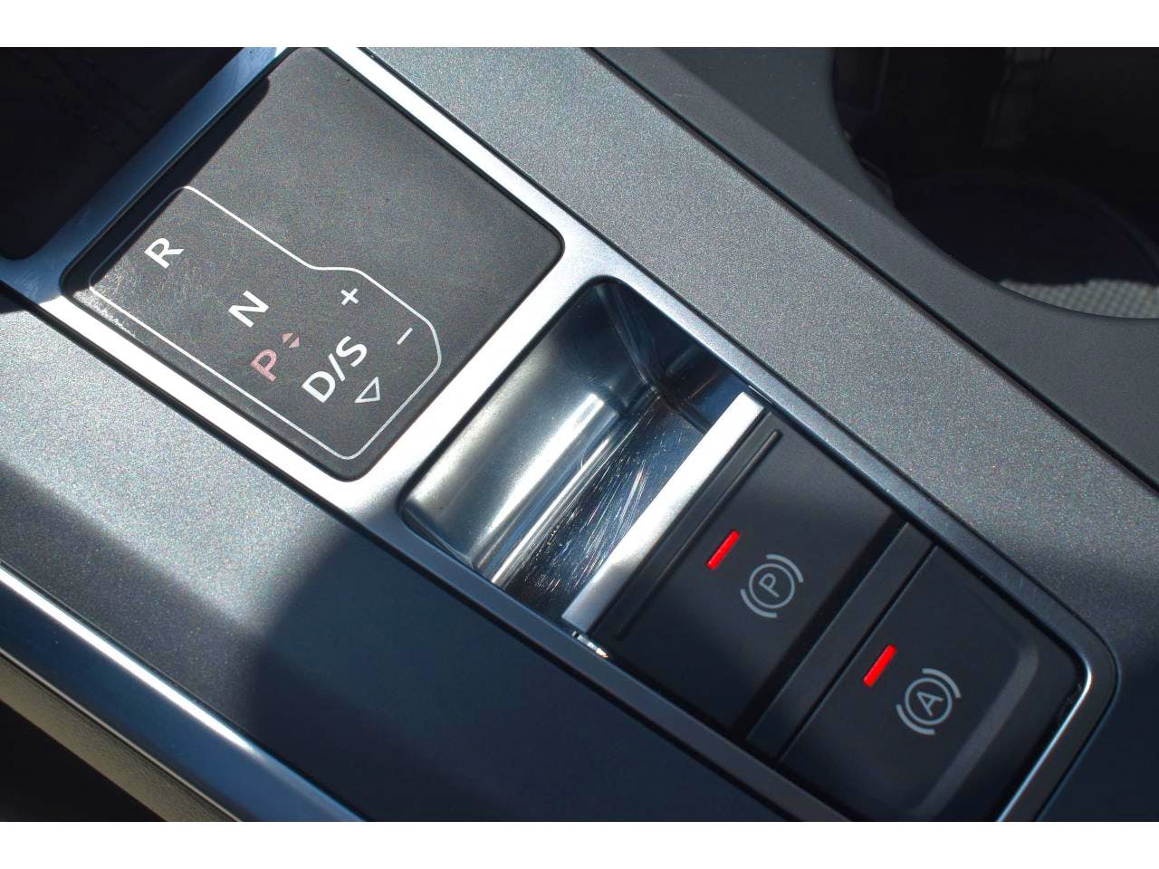 Audi A6  40 TDI 204 ch S tronic 7 Business Executive occasion - Photo 33