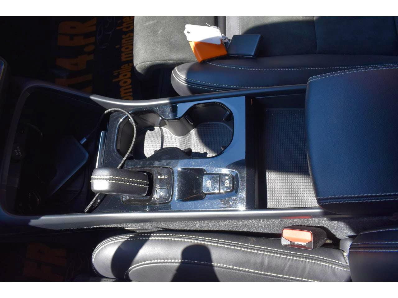 Volvo XC40  T4 Recharge 129+82 ch DCT7 R-Design occasion - Photo 14