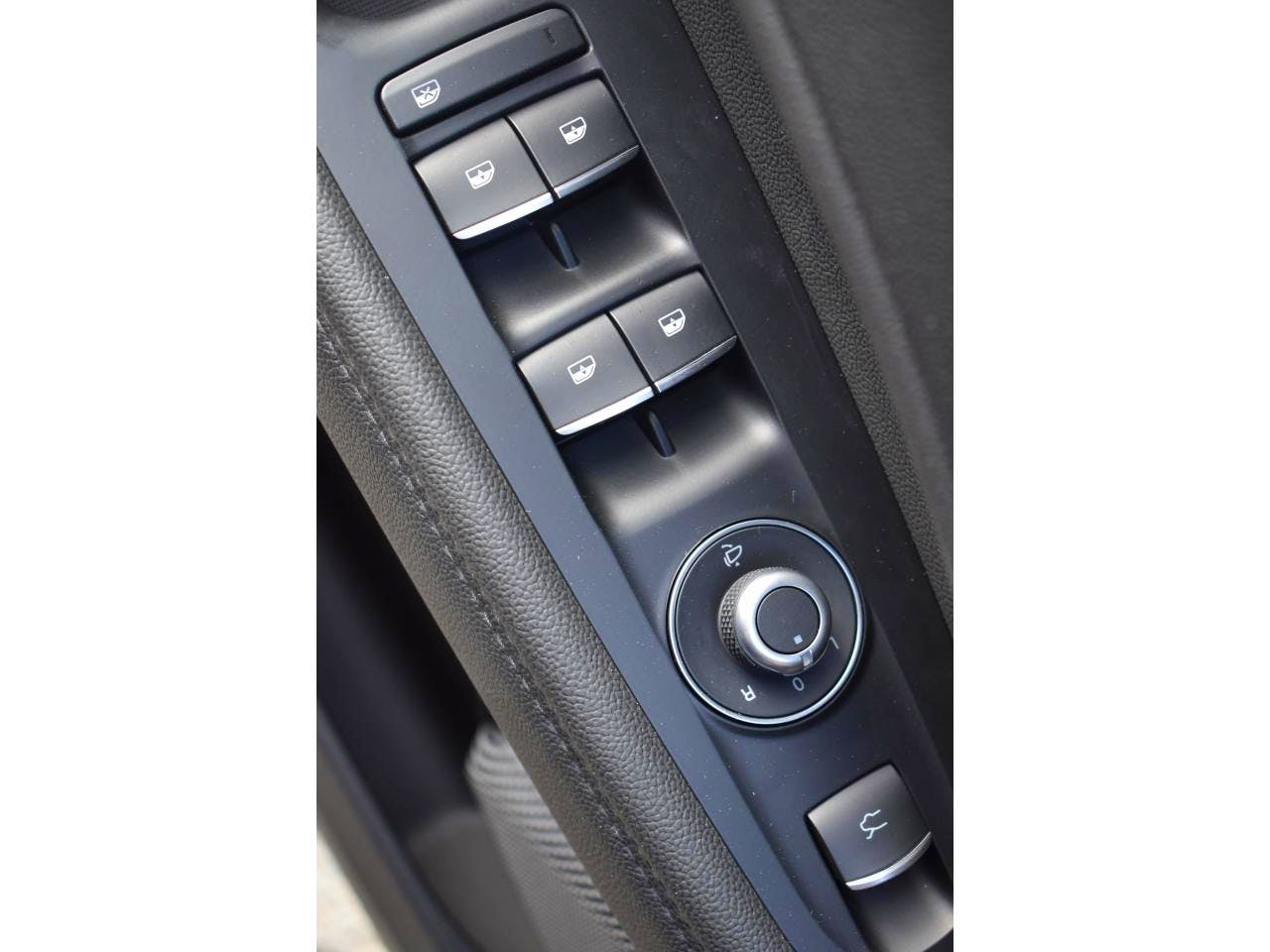 Alfa Romeo Stelvio  2.2 160 ch AT8 Sprint toit ouvrant panoramique occasion - Photo 11