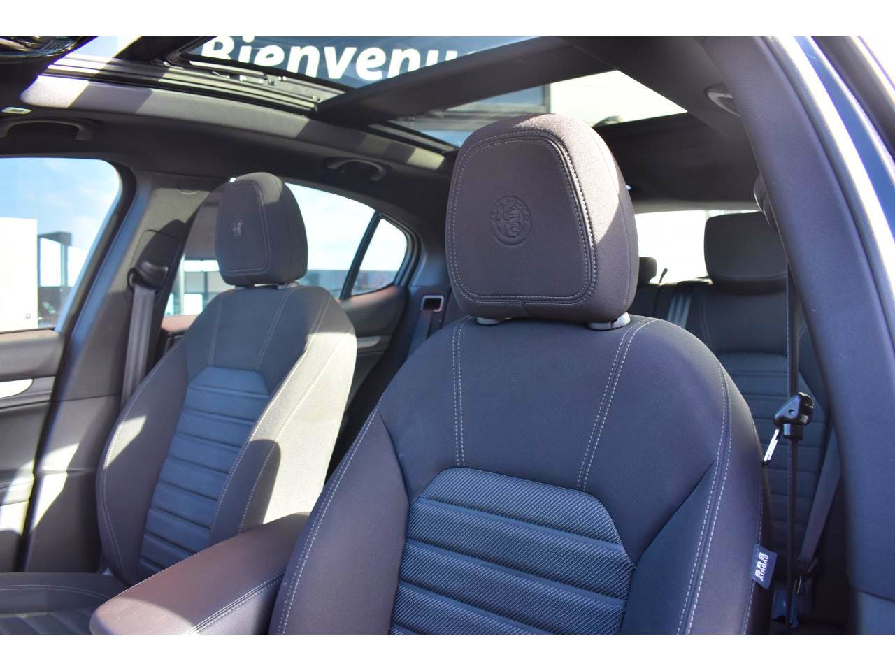 Alfa Romeo Stelvio  2.2 160 ch AT8 Sprint toit ouvrant panoramique occasion - Photo 15