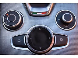 Alfa Romeo Stelvio  2.2 160 ch AT8 Sprint toit ouvrant panoramique occasion - Photo 31