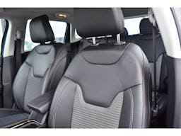 Jeep Compass  1.5 Turbo T4 130 ch BVR7 e-Hybrid Altitude occasion - Photo 15