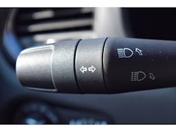 Jeep Renegade  1.5 Turbo T4 130 ch BVR7 e-Hybrid Altitude occasion - Photo 24