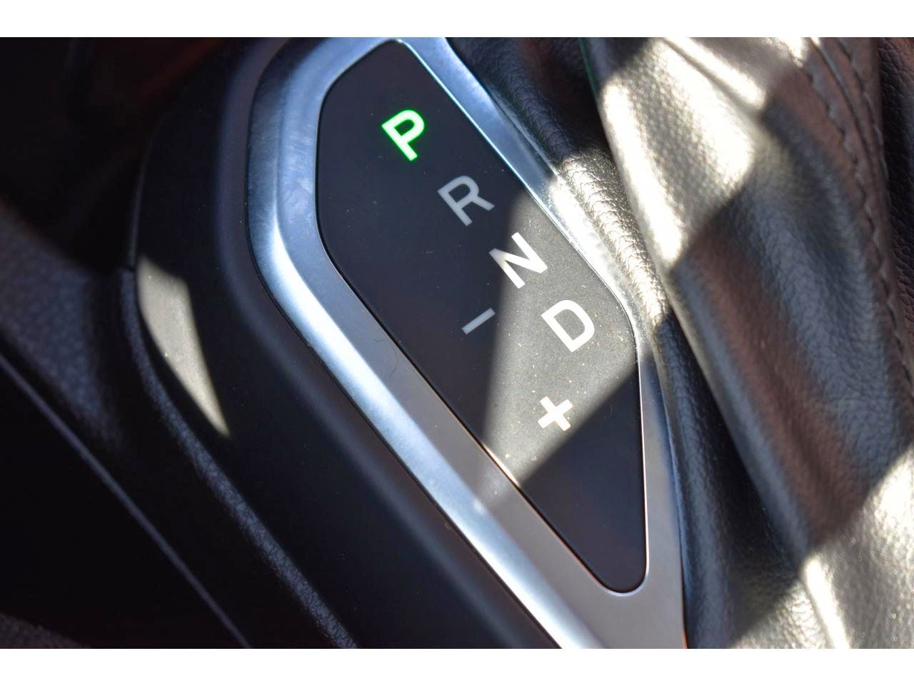 Jeep Renegade  1.5 Turbo T4 130 ch BVR7 e-Hybrid Altitude occasion - Photo 30