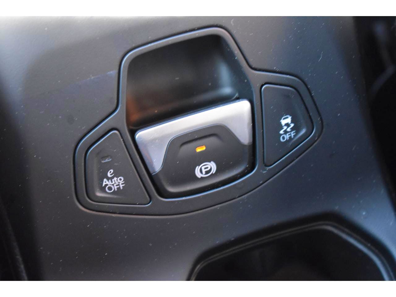 Jeep Renegade  1.5 Turbo T4 130 ch BVR7 e-Hybrid Altitude occasion - Photo 32