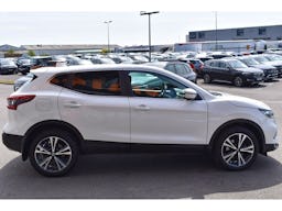 Nissan Qashqai  1.2 DIG-T - 115 - BV X-Tronic  N-Connecta occasion - Photo 4