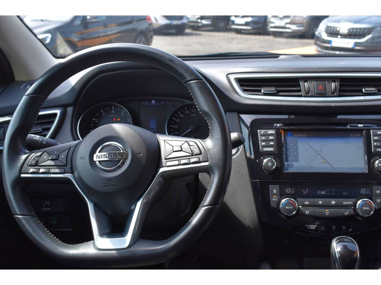 Nissan Qashqai  1.2 DIG-T - 115 - BV X-Tronic  N-Connecta occasion - Photo 7