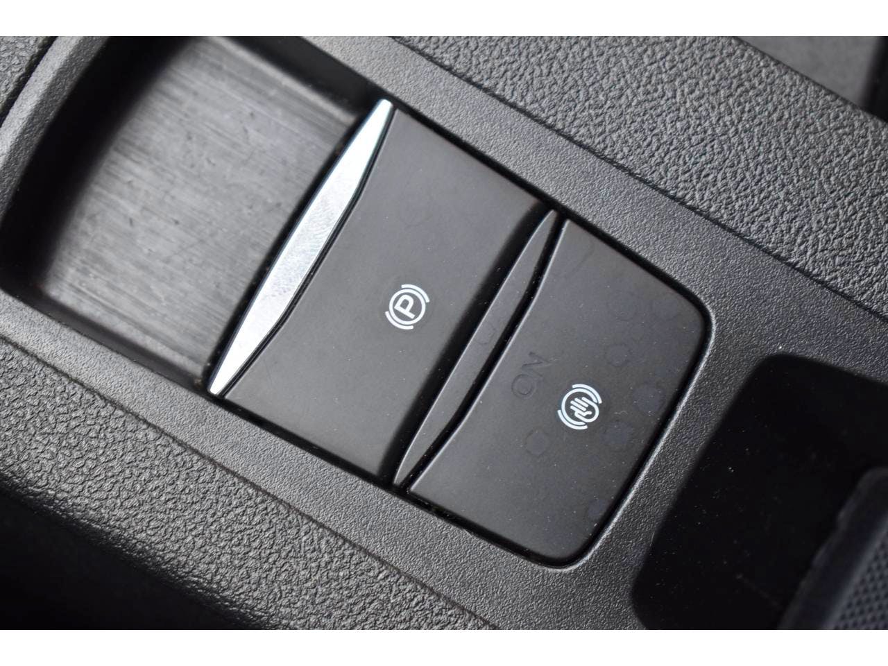 Ford Kuga  1.5 EcoBlue 120 S&S BVM6 Titanium occasion - Photo 31