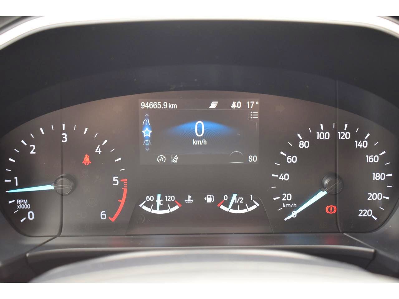 Ford Kuga  1.5 EcoBlue 120 S&S BVM6 Titanium occasion - Photo 8