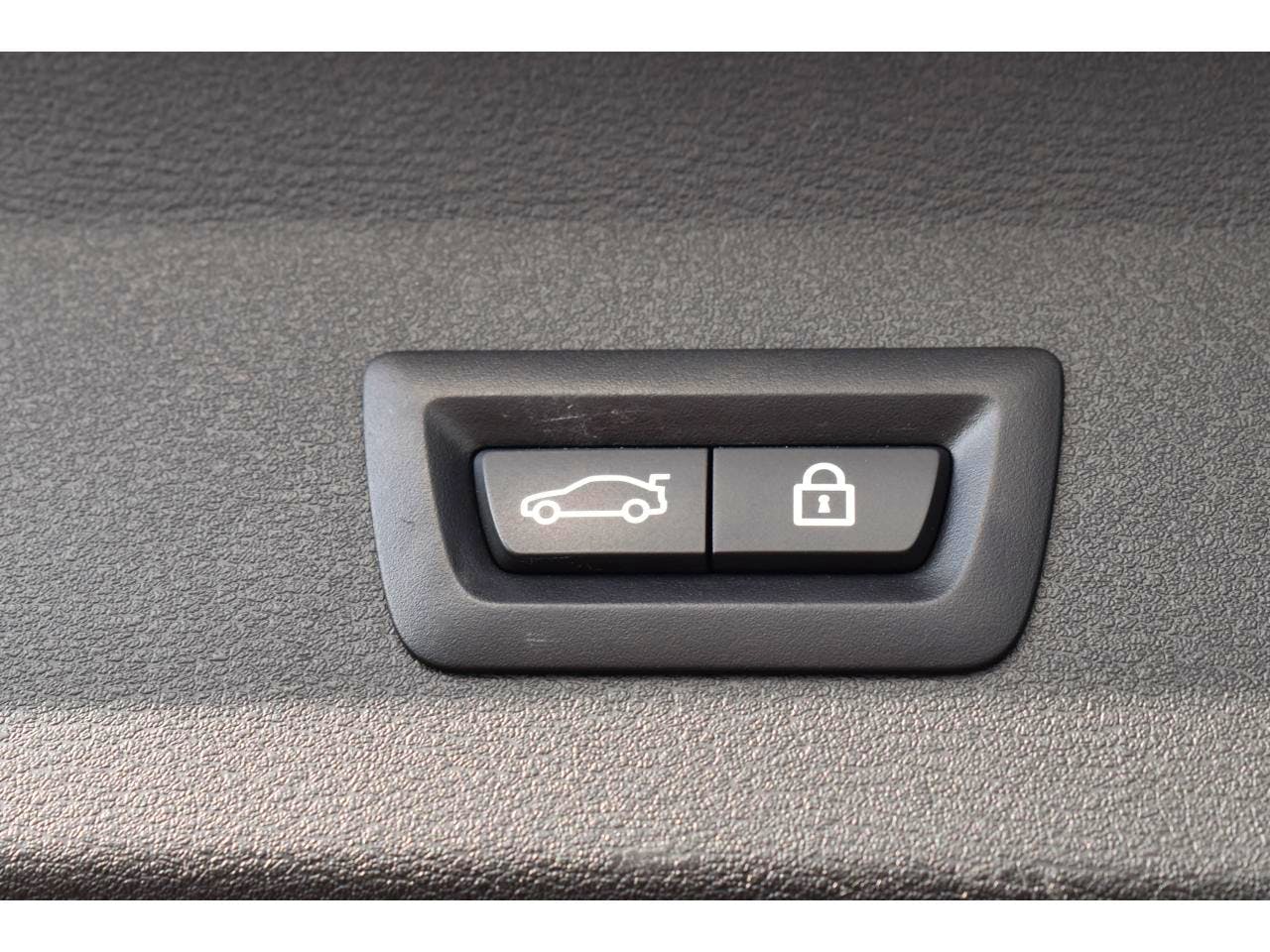 BMW X1  xDrive 25e 220 ch BVA6 F48 LCI xLine occasion - Photo 10