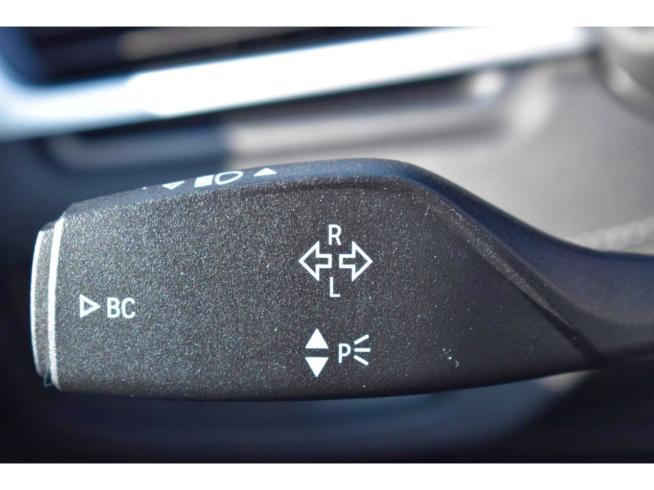 BMW X1  xDrive 25e 220 ch BVA6 F48 LCI xLine occasion - Photo 25