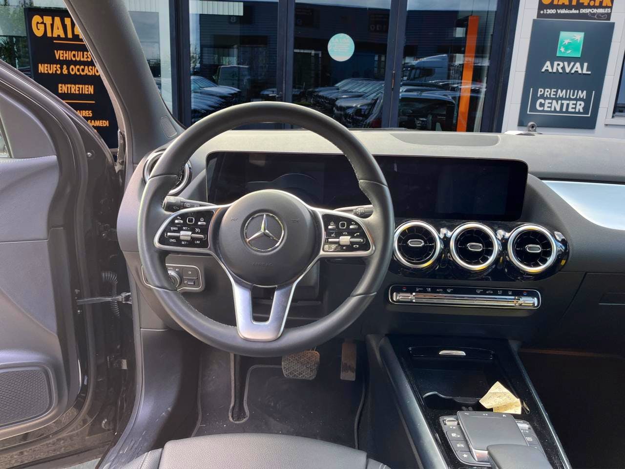 Mercedes Benz Classe GLA  250 e 8G-DCT Business Line occasion - Photo 3