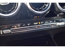 Mercedes Benz Classe GLA  250 e 8G-DCT Business Line occasion - Photo 30