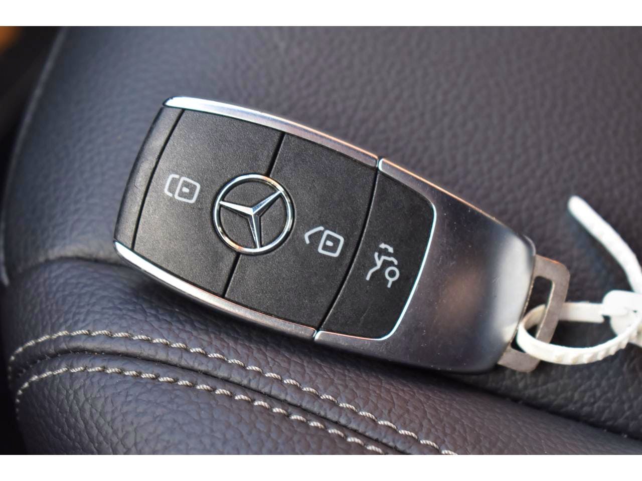 Mercedes Benz Classe GLA  250 e 8G-DCT Business Line occasion - Photo 33