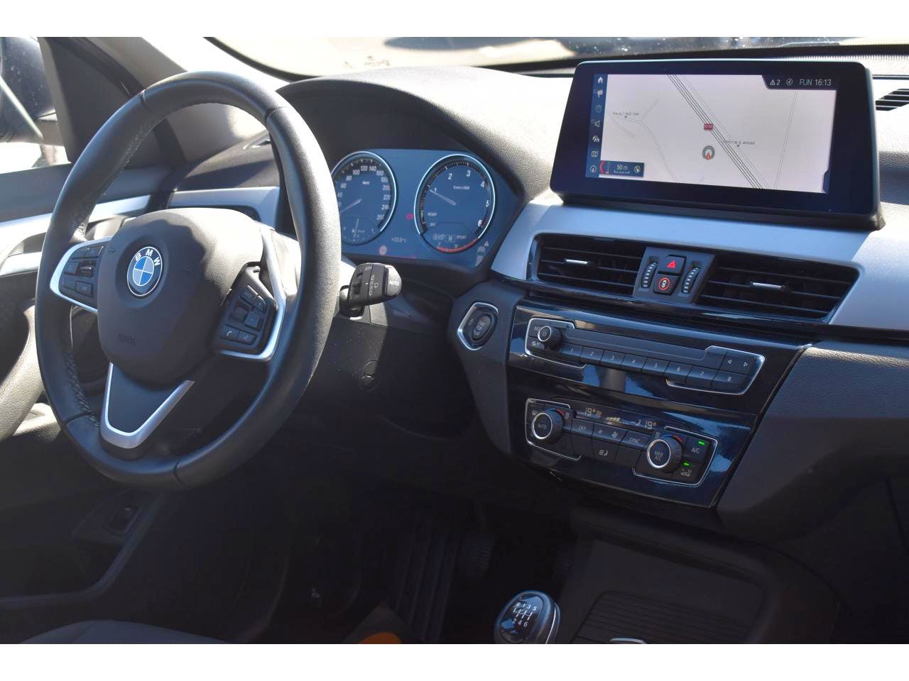 BMW X1  sDrive 16d 116 ch F48 LCI Business Design occasion - Photo 6