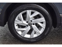 Volkswagen Tiguan  1.5 TSI 150ch DSG7 Elegance occasion - Photo 37