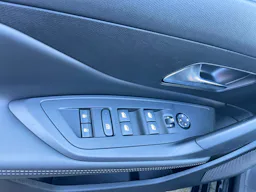 Peugeot 308 54 kWh 156ch Allure occasion - Photo 15