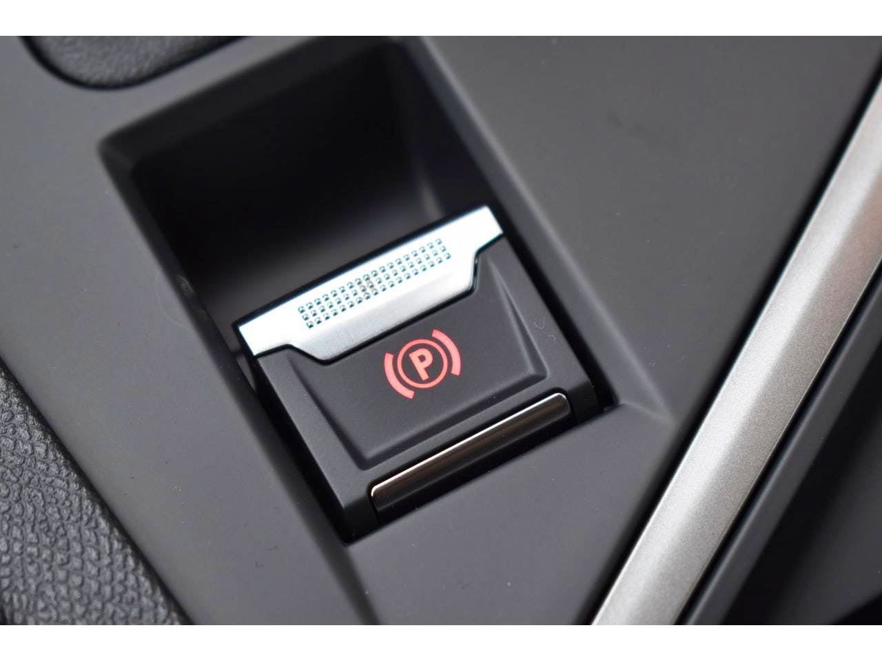 Peugeot 308 SW  PureTech 130ch S&S BVM6 Active Pack occasion - Photo 29