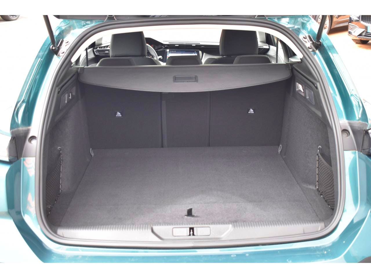Peugeot 308 SW  PureTech 130ch S&S BVM6 Active Pack occasion - Photo 9