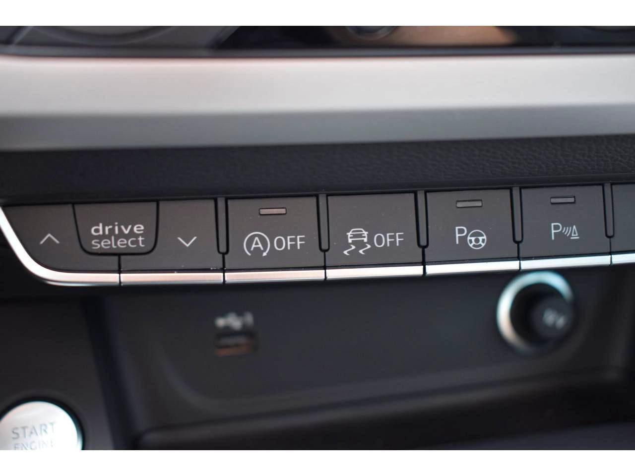 Audi A4  A4 35 TFSI 150 S tronic 7 Business Executive occasion - Photo 33