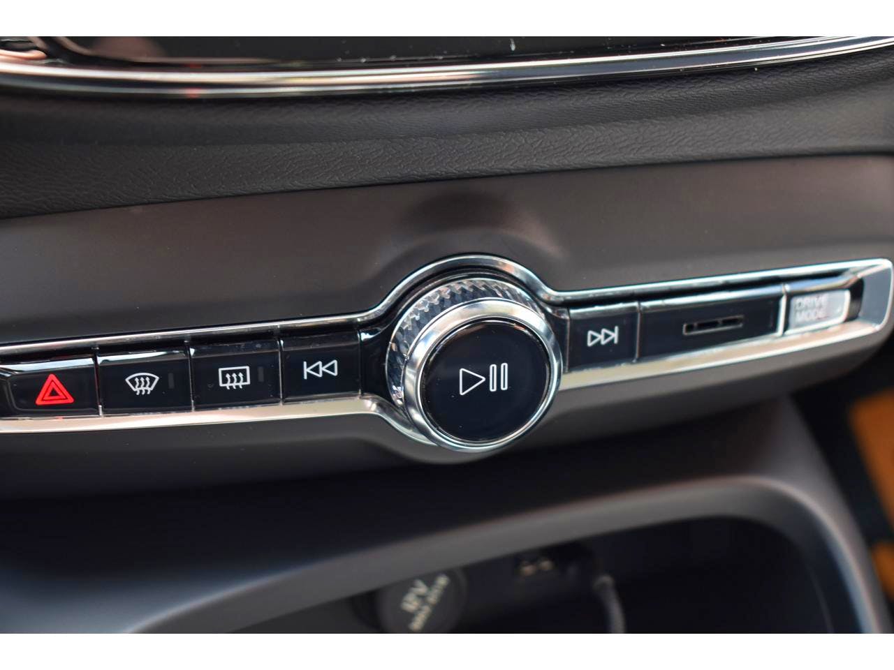 Volvo XC40  T4 Recharge 129+82 ch DCT7 Start occasion - Photo 32