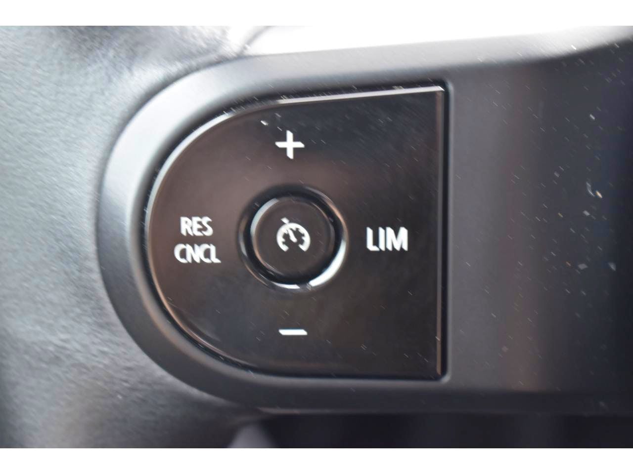 Mini Countryman  125-95 ch ALL4 BVA6 Cooper SE BUSINESS DESIGN occasion - Photo 23