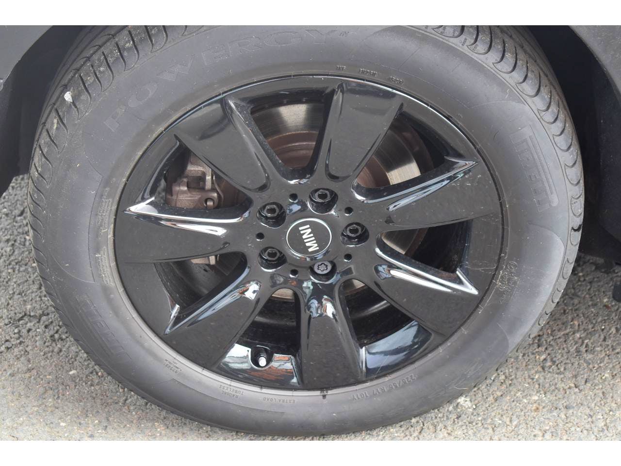 Mini Countryman  125-95 ch ALL4 BVA6 Cooper SE BUSINESS DESIGN occasion - Photo 36