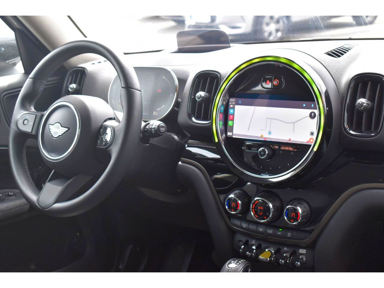 Mini Countryman  125-95 ch ALL4 BVA6 Cooper SE BUSINESS DESIGN occasion - Photo 6