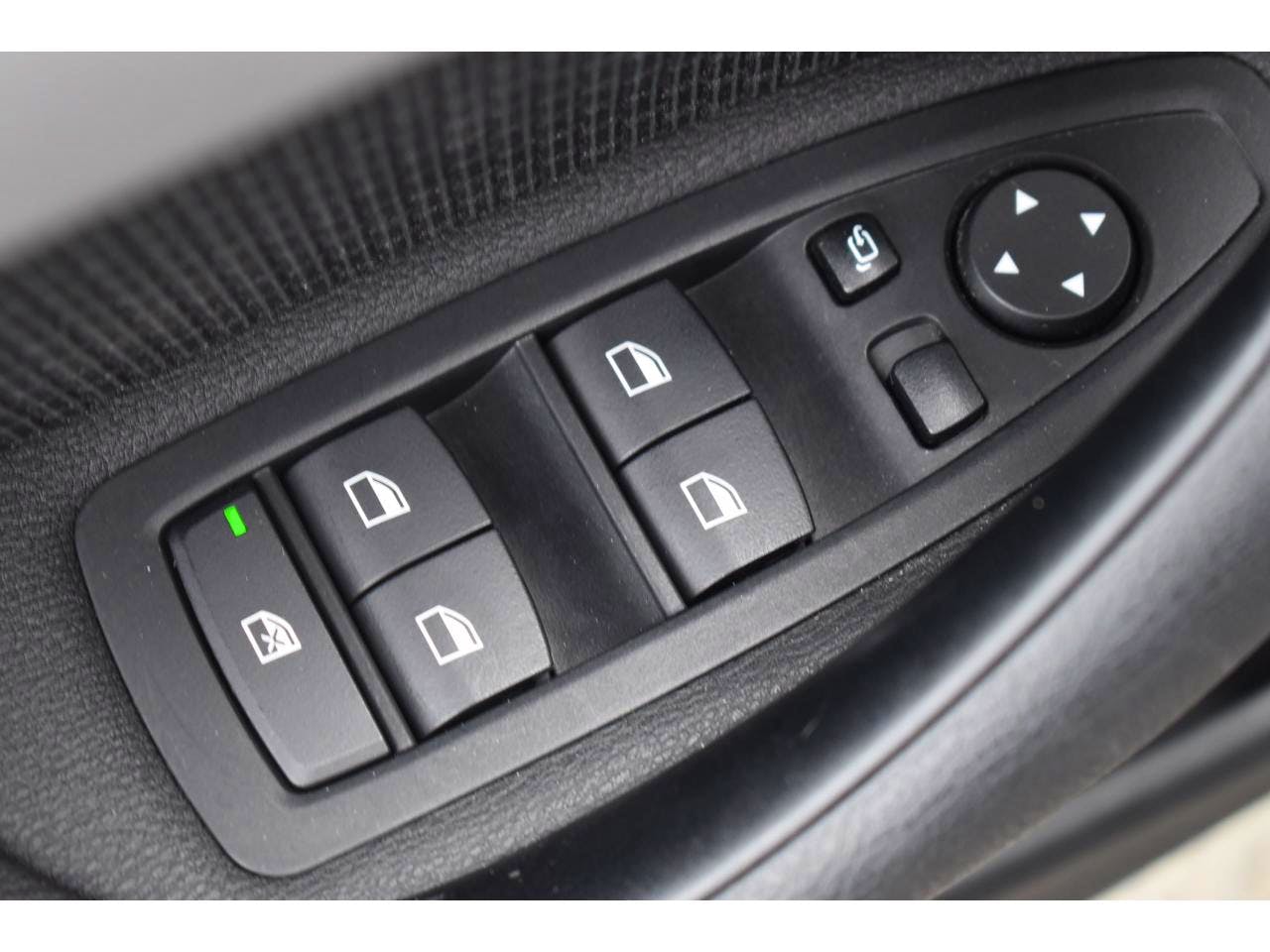 BMW X1  xDrive 25e 220 ch BVA6 F48 LCI LOUNGE occasion - Photo 11