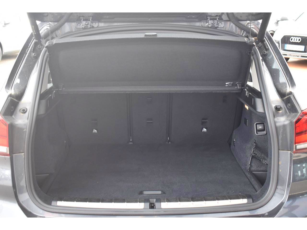 BMW X1  xDrive 25e 220 ch BVA6 F48 LCI LOUNGE occasion - Photo 9