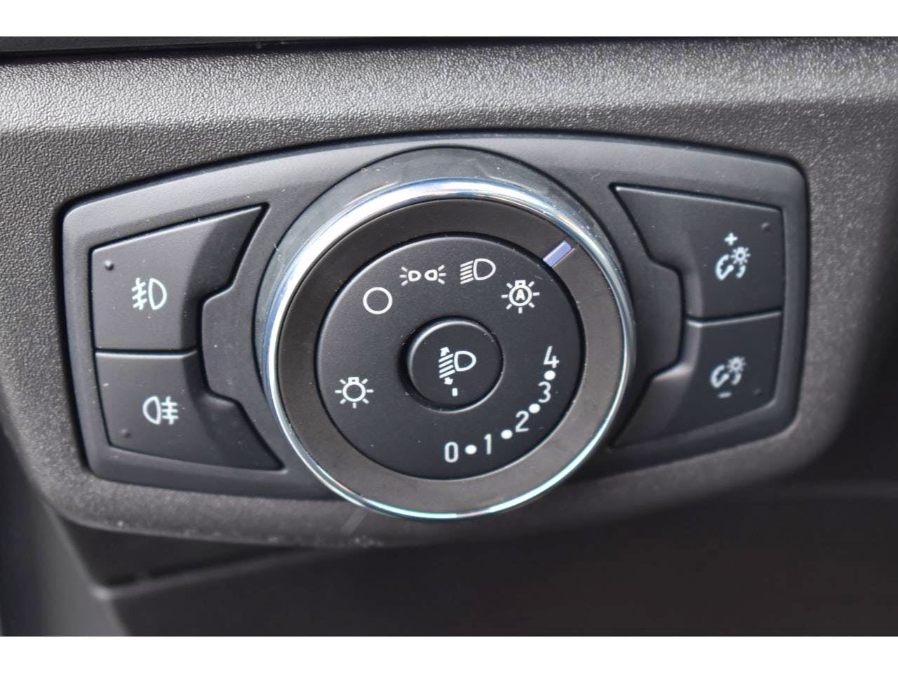 Ford Mondeo  2.0 Hybrid 187 BVA6 Titanium occasion - Photo 21