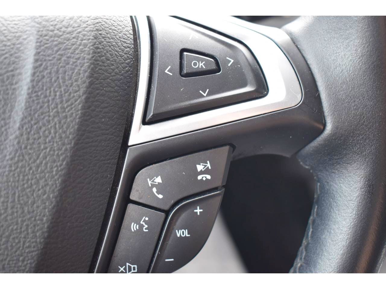 Ford Mondeo  2.0 Hybrid 187 BVA6 Titanium occasion - Photo 23
